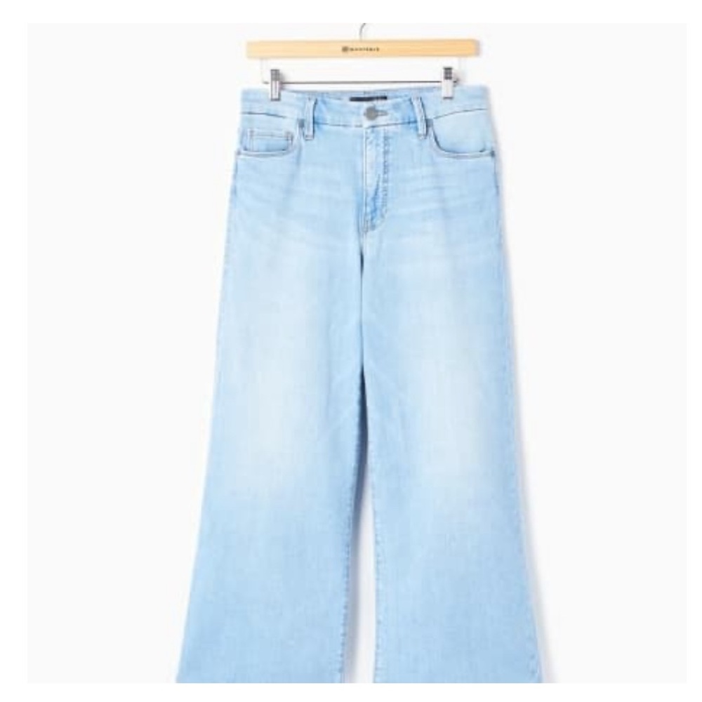 Meg High Rise Wide Leg Jean in Revealing 14
KUT FROM THE KLOTH